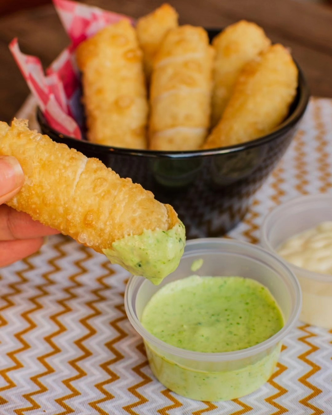 Docena de tequeños de Jamón y Queso